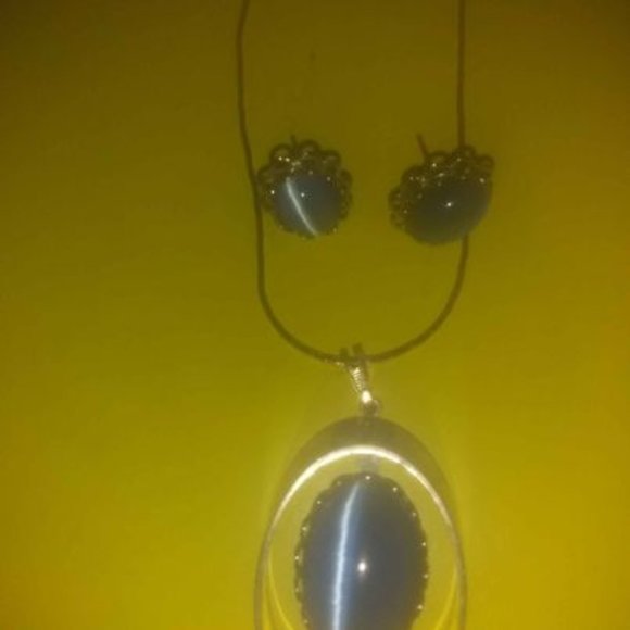 Blue Cat's Eye Necklace plus Earrings Set - Picture 1 of 5
